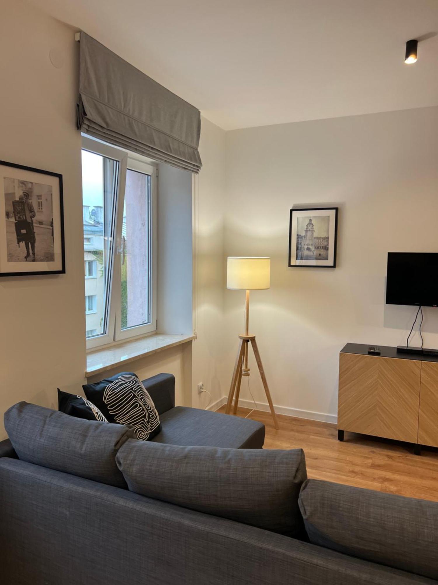 Polonia Apartment *